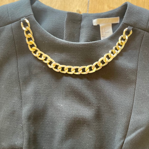 H&M BLACK DRESS - Picture 3 of 4